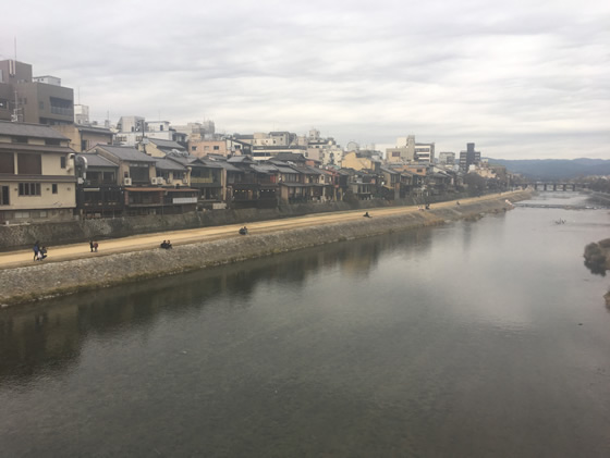 四条大橋から見た鴨川